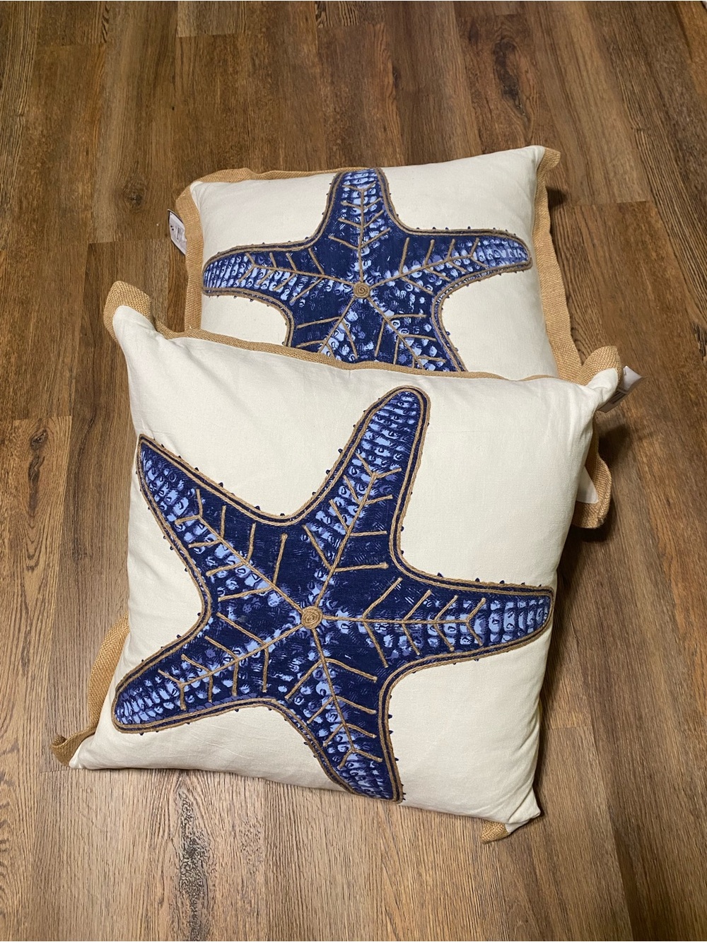 SET 2 Lifestyle Neptunian Collection Deco Coastal Starfish Pillow  - Blue/ Cream